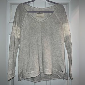 Gray & Cream O’Neill long sleeve light weight sweater/sweatshirt. Size S.